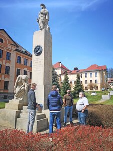 Město předalo prostor mezi školami k plánované revitalizaci